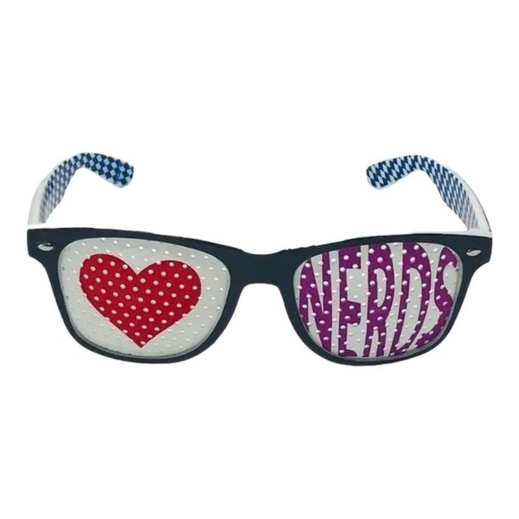 B23; I Love Nerd Novelty Glasses - Picture 2 of 5